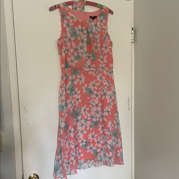 R&K Dresses & Skirts - R&K Pink Floral Midi Dress